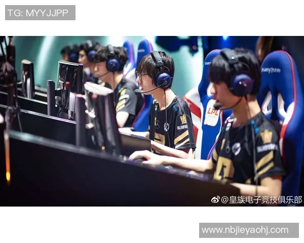 RNG战队心理素质解析：如何在高压环境中保持冷静与专注